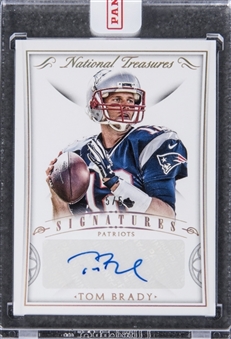2015 Panini "National Treasures" #SIG-TB Tom Brady Signed Card (#5/5) – Factory Sealed